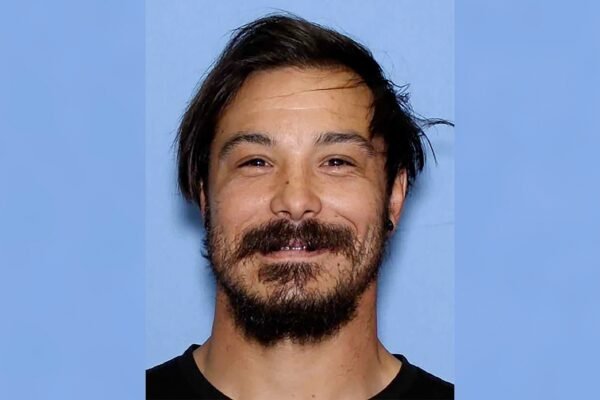 Father who killed 3 daughters was ‘active dad’ but the ‘system failed’ him, ex-wife’s attorney says Father who killed 3 daughters was 'active dad' but the 'system failed' him, ex-wife's attorney says